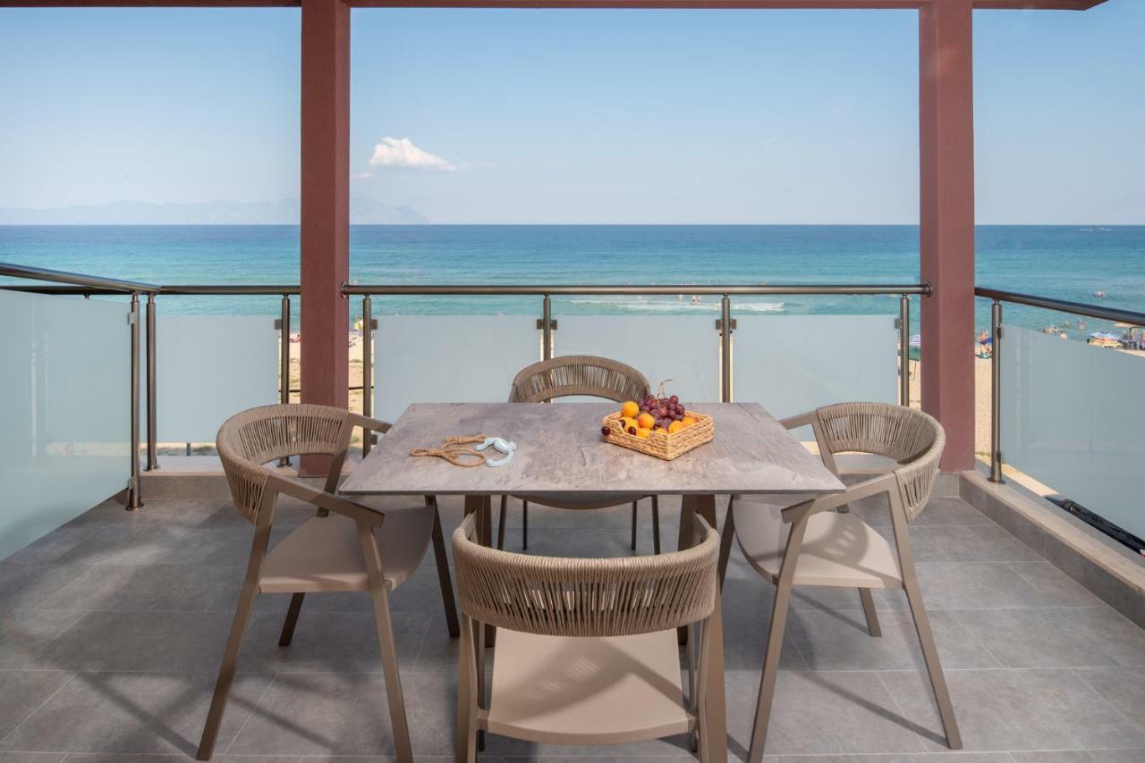 Stavros Compass Hotel Sarti Ngoại thất bức ảnh