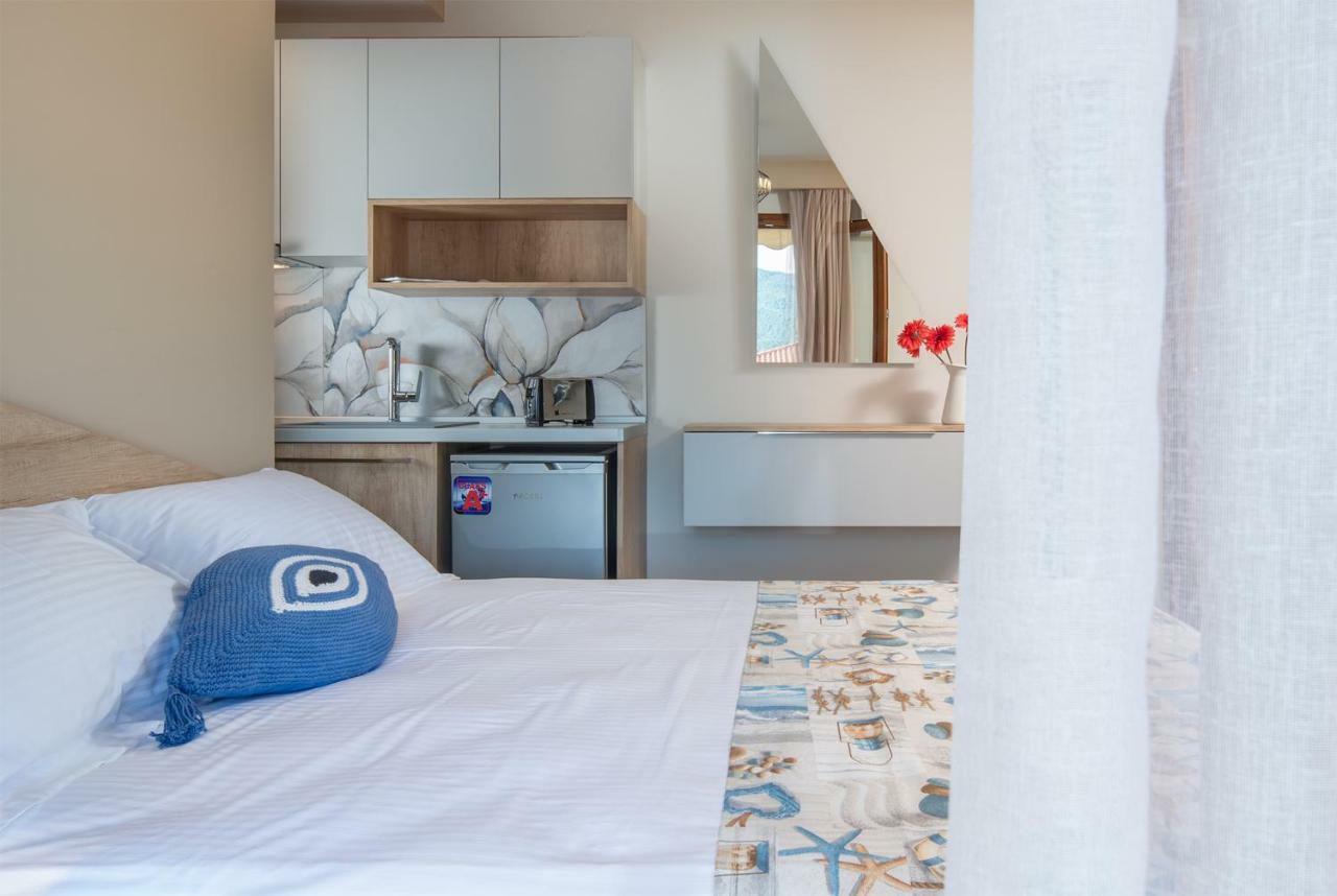Stavros Compass Hotel Sarti Ngoại thất bức ảnh