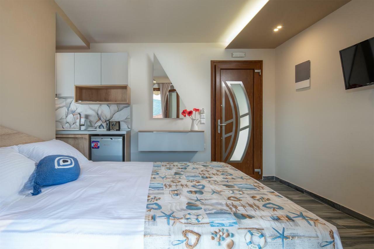 Stavros Compass Hotel Sarti Ngoại thất bức ảnh