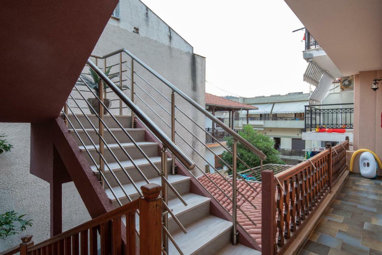 Stavros Compass Hotel Sarti Ngoại thất bức ảnh